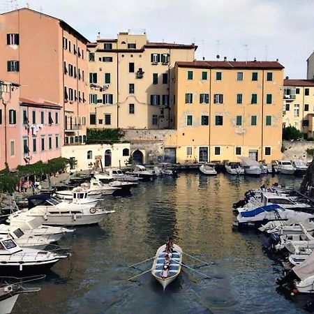 Casa Vacanze Completa Di Tutto E Anche Di Piu Livorno Dış mekan fotoğraf