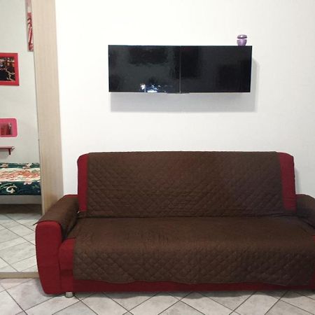 Casa Vacanze Completa Di Tutto E Anche Di Piu Livorno Dış mekan fotoğraf